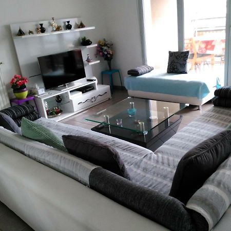 Appartement F3 Avec Parking Privee Saint-Priest  Εξωτερικό φωτογραφία